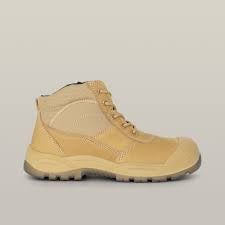 Hard Yakka Utility Boot