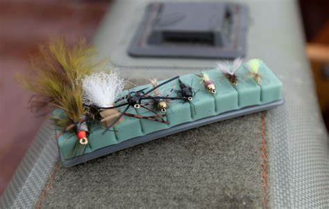 Tacky Fly Dock